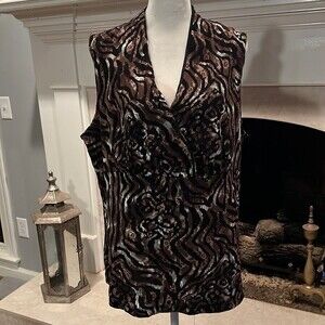 Madison Woman sleeveless top size 2X